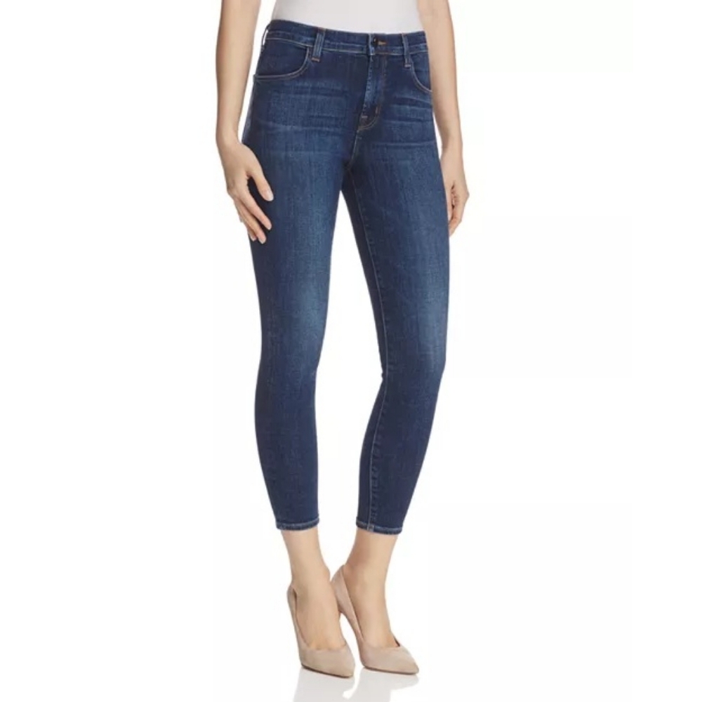 J Brand Alana High Rise Cropped Skinny Jeans in Mesmeric